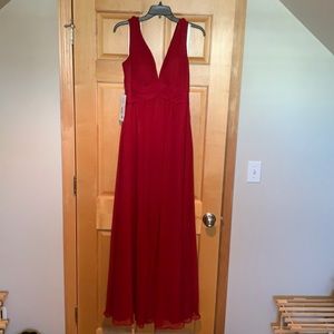 Azazie Hillary Burgundy bridesmaid dress Size A4 NWT